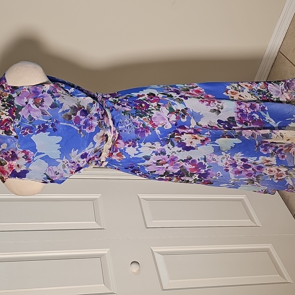 Lauren Ralph Lauren Wrap FlorL Dress In Si,e 8.blue/pink. - Picture 5 of 8